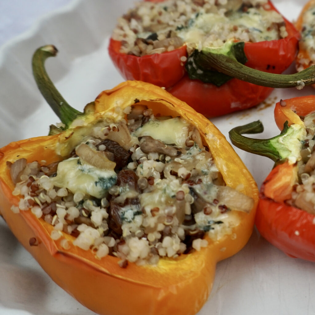 Sweet peppers with blue cheese and quinoa