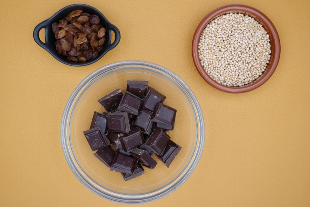 Ingredients for chocolate quinoa bites