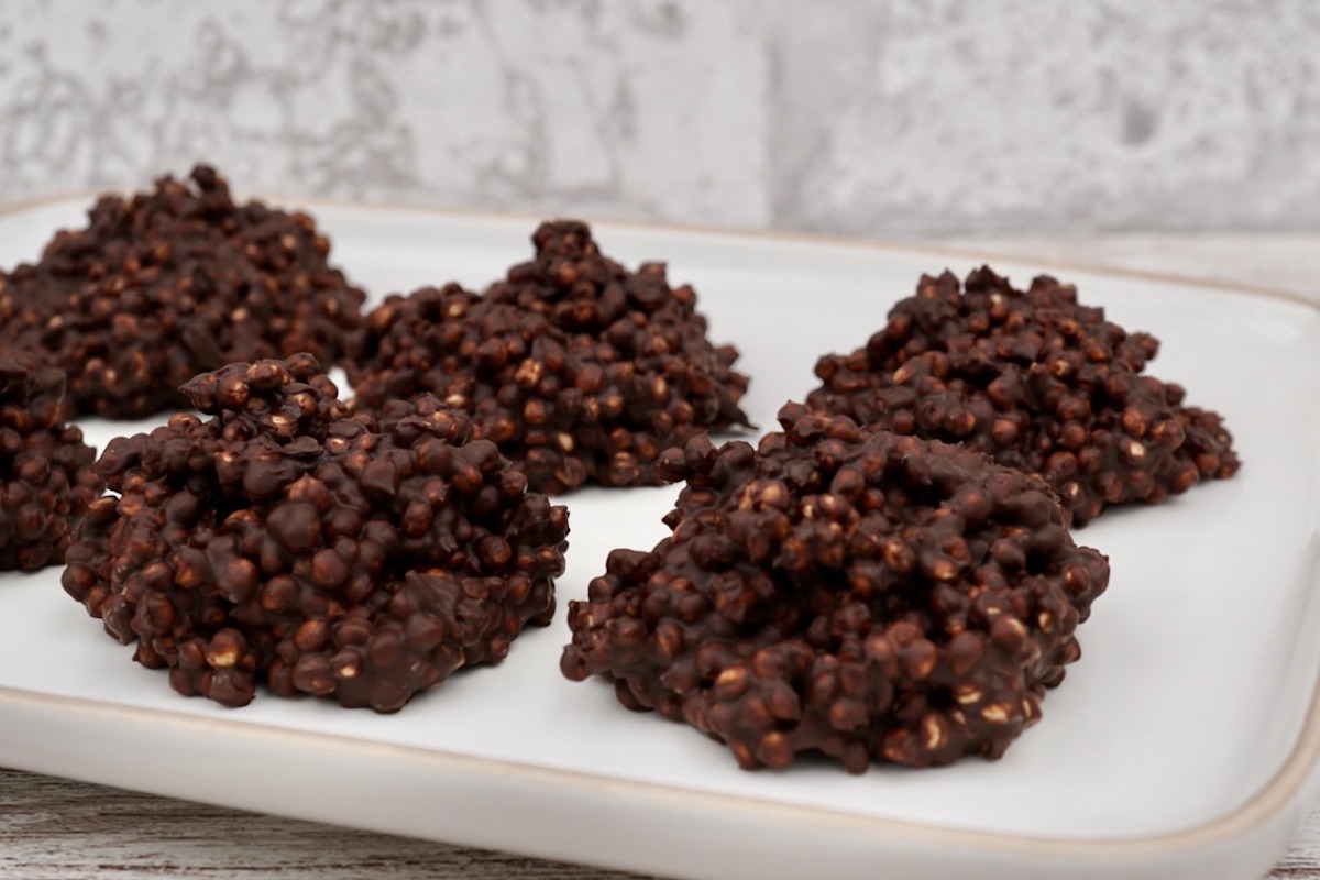Chocolate quinoa bites