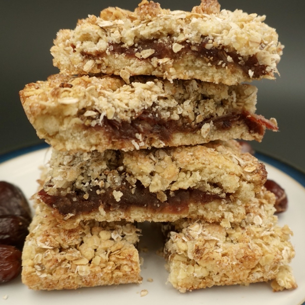 Date and oat slices