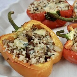 Sweet peppers with Stilton and quinoa