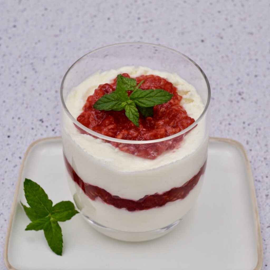 White chocolate and raspberry mousse