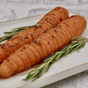 Hasselback carrots