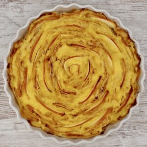 Apple custard tart made with filo pastry.