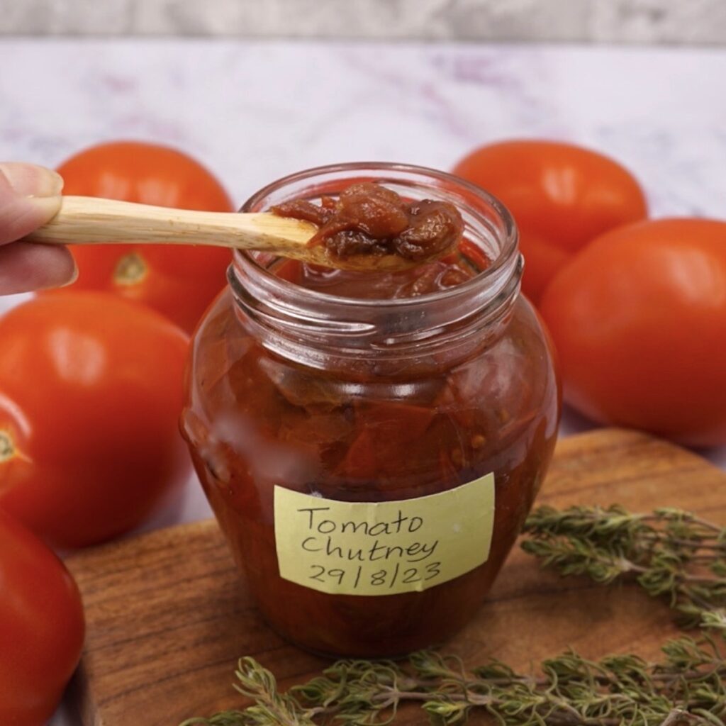 Easy red tomato chutney - Veggie Ideas