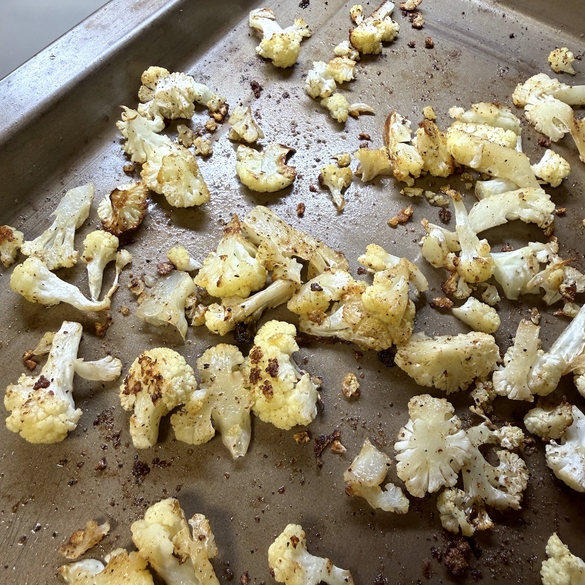 Roasted cauliflower florets.